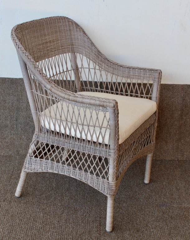 Outdoor Pvc Open Weave Chair With Cushion